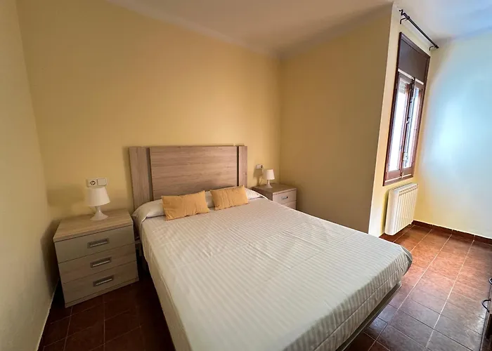 Agi Llotja Plazza 公寓 罗萨斯