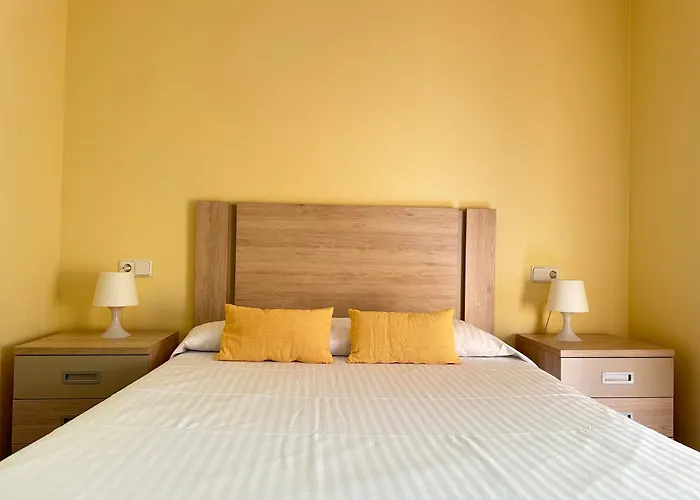 Agi Llotja Plazza 公寓